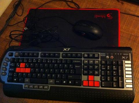 x7 SET- MOUSE - KLAVYE - MOUSE PAD