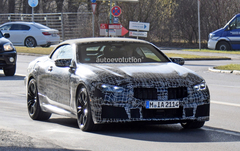 2018 BMW 8 SERİSİ KAMUFLAJLARLA YAKALANDI (8 SERİSİ COUPE SIZDI)