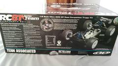  Team Associated RC8T Factory Team CE Truggy Kit - SIFIR