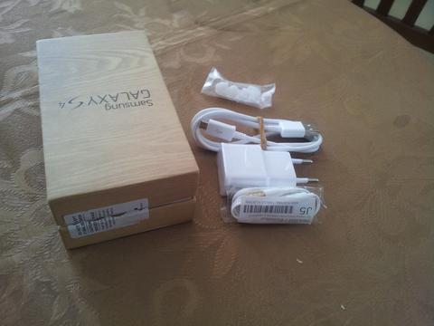 1 AYLIK GALAXY S4+FULL KUTU+FLİP COVER+1300 TL