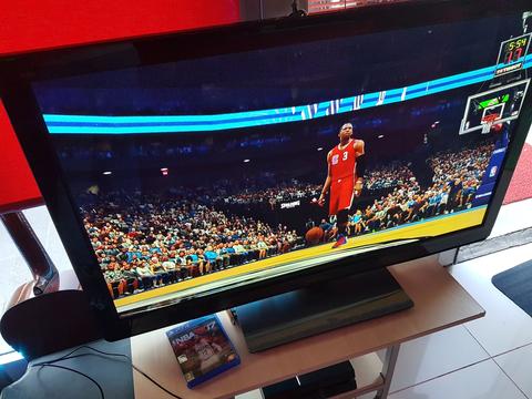 Panasonic TX-P46GW30 NEO Plazma Televizyon FULL HD 46" inç 117 ekran