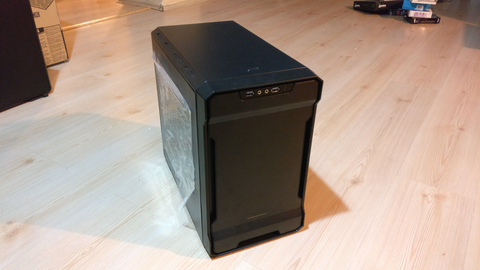 Phanteks Enthoo Evolv Mini Tower Itx