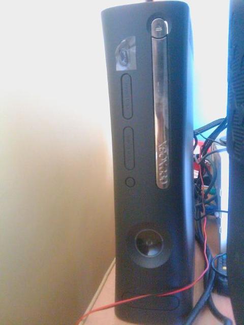 XBOX 360 Elite Pal 2 Aylık MediaMarkt Faturalı 450 TL