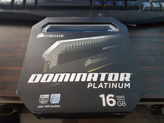  Corsair 4x4 Vengeance DDR4 ve Dominator DDR3 Ram