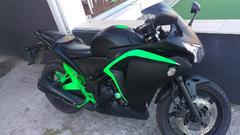  CBR 250 R ' ın Yeni görüntüsü (Plasti Dip ile imtihan..)