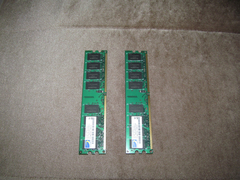  SATILMIŞTIR: 4 GB (2X2) TWİNMOS CL5 ddr2 800 mhz RAM