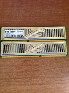  4GB (2*2) OCZ Platinum1333Mhz DDR3 Ram