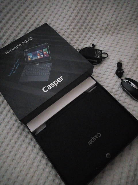 Casper Via M3 telefon /n240 tablet
