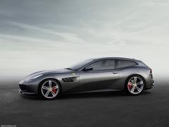  2017 Ferrari GTC4 Lusso