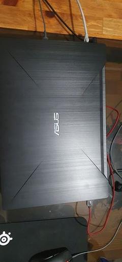 ASUS ROG İ7-7700HQ 2X8GB RAM 128 GB SSD 1 TB HDD