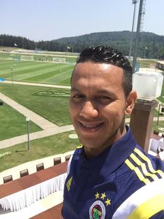  İyi bir aile babası, adam gibi adam, JOSEF DE SOUZA