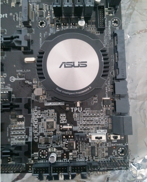 (SATILDI)Satılık ASUS Z97-AR Anakart  350 TL