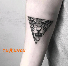 Ankara Tattoo & Ankara Dövme & Kızılay Tattoo & En İyi Dövmeciler & Turuncu Tattoo