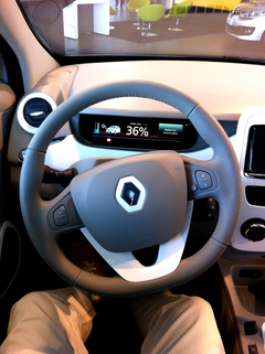  Renault ZOE İnceleme (Bol Fotoğraflı)