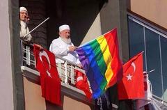 AKAPENİN NEDEN LGBT DİYE AĞLAŞTIĞI ANLAŞILDI..