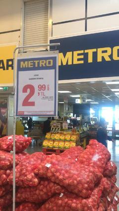 Metro Kuru Soğan 2.99 tl