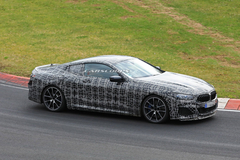 2018 BMW 8 SERİSİ KAMUFLAJLARLA YAKALANDI (8 SERİSİ COUPE SIZDI)