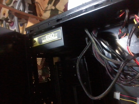 BENCHTABLE MOD :)Standart bir Midi tower kasadan neler yapılabilir?