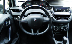  PEUGEOT 208 SAHİPLERİ