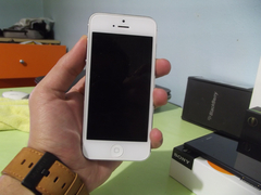  Pasaport Kayıtlı iPhone 5 Silver ( Sim locked )