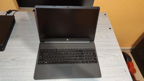 - SATILDI - SIFIRDAN FARKSIZ HP-15S i3-1115G4 - 8 GB RAM - IPS EKRAN LAPTOP