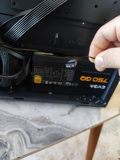 Argb LED sipariş verdim bunun ucunda argb jak yok