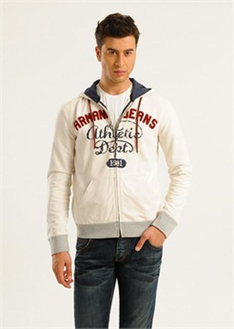 ARMANİ ORJİNAL TSHİRT LER FARKLI BEDENLER 70 TL