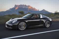  Porsche 911 Targa Yenilendi