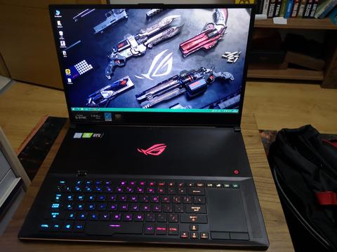 Asus Rog Zephyrus S17 GX701 - RTX 2080 - Dünyanın en ince oyuncu laptopu