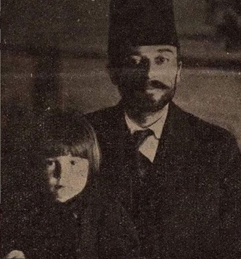 Vahdettin'in idam ettirdiği Milli Şehit Kemal Bey'in geride kalan çocuklarınaAtatürknasılsahip çıktı