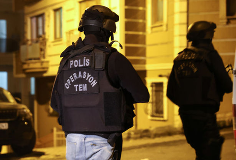 İstanbul'da bölücü terör örgütü PKK/PYD/YPG’ye operasyon: 8 gözaltı