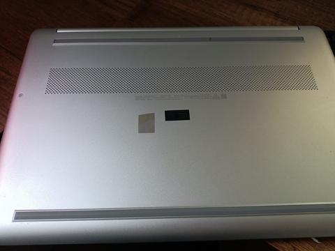 2 aylık HP marka Laptop i3-1115g4 4GB DDR4 ram 256 gb NVME SSD (Yurtdışı)
