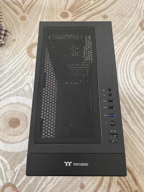 Thermaltake Versa T25 RGB TG USB 3.0 Mid Tower Kasa+ TG650W Psu