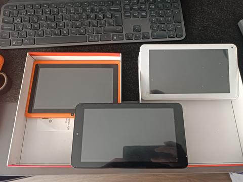 3 Adet Tablet + Telefon - 300 TL