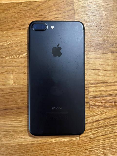 Satılık iPhone 7 Plus 128GB Siyah 2800TL