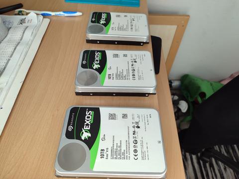 10TB SEAGETE EXOS 3 ADET VAR 7200RPM