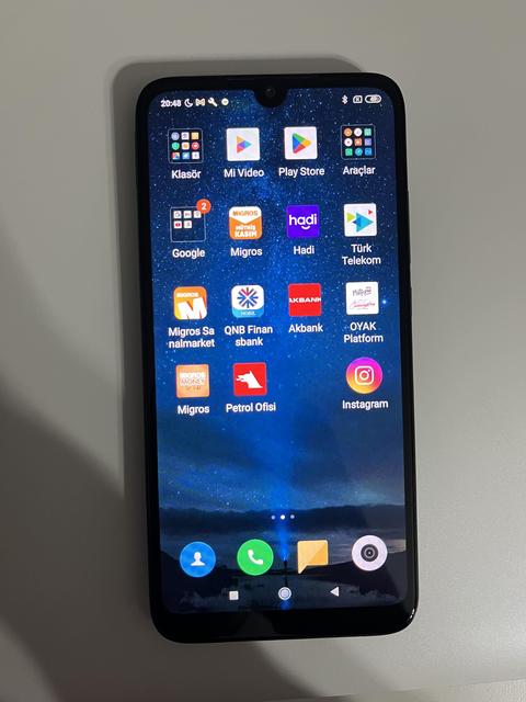 [SATILDI] [İNDİRİM][SATILIK] Xiaomi Redmi 7 | 3 GB RAM - 32 GB HAFIZA | SİYAH