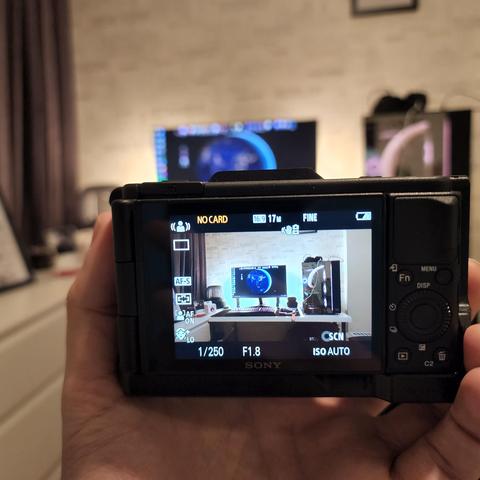 Sony Zv1 Garantili + Geniş Açı Ulanzi Lens + Ek Batarya + GoPro + Zhiyon ve DJI Gimbal