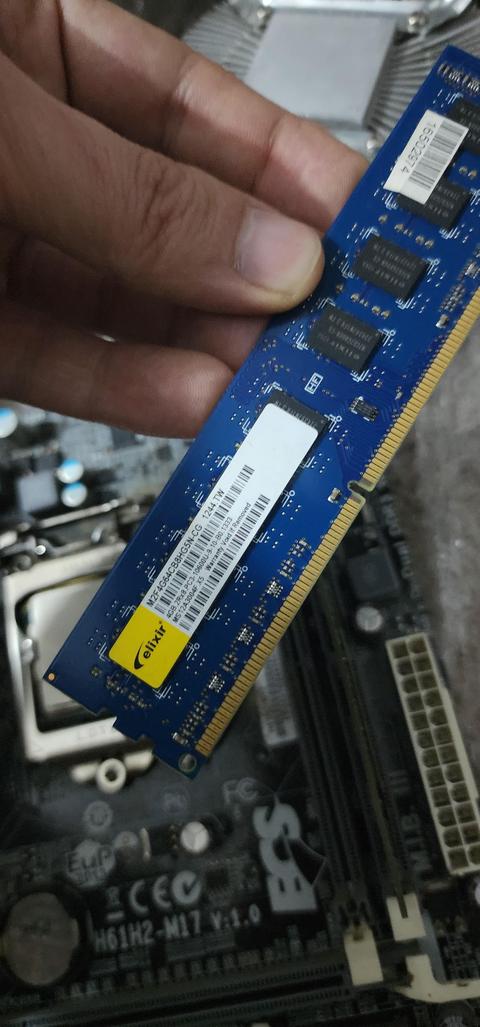 i3 2100 - Anakart - 8Gb Ram - 500gb HDD