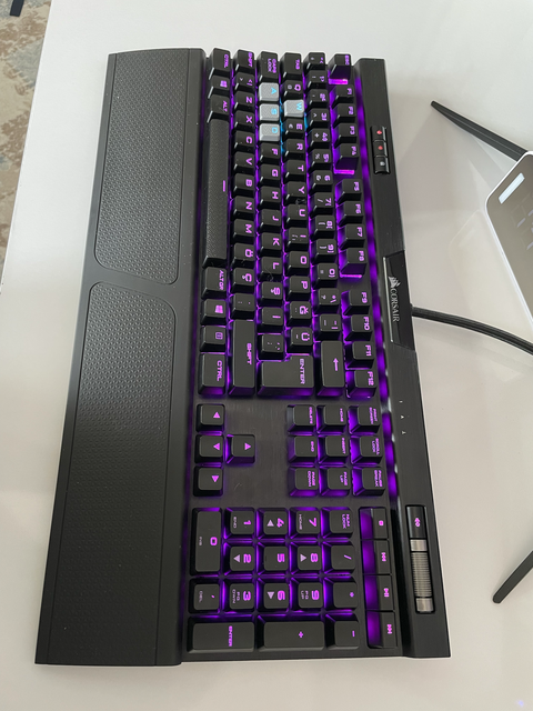 Corsair K70 MK2 Cherry MX RED Switch Mekanik Klavye