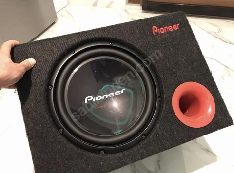 Çok az kullanılmış Pioneer 309 D4 dual voice coil subwoofer