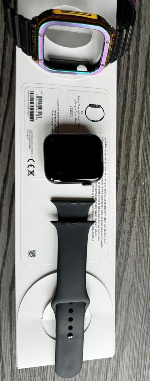 Apple Watch SE (1.Nesil) 44mm TR Cihaz