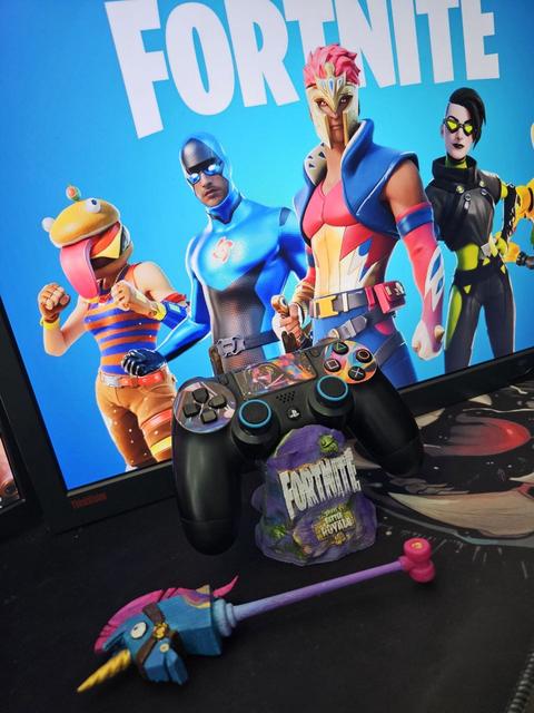 Fortnite Temalı Joistik Stand