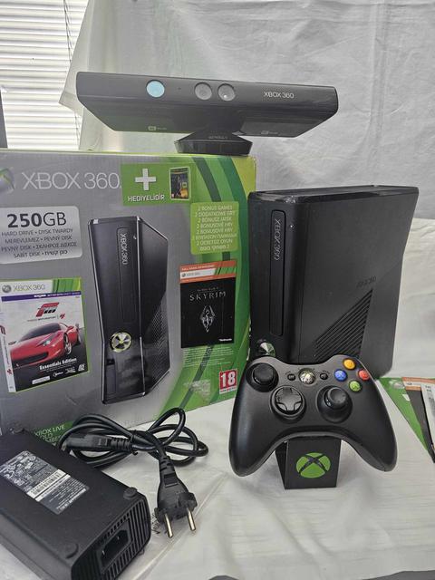 [SATILDI] Xbox 360 + Kinect Sensör + Oyunlar