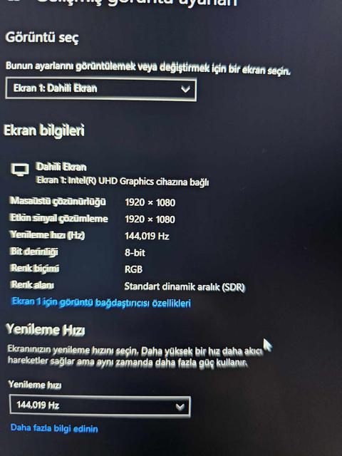 Dev Ekranlı Monster Tulpar Gaming Laptop [i7 - 10875H / 16GB / 512GBSSD / RTX3060 6GB / 17.3" 144HZ]