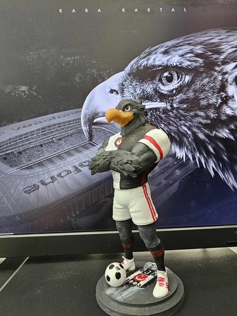 Beşiktaş Temalı 3D Kartal Figürü