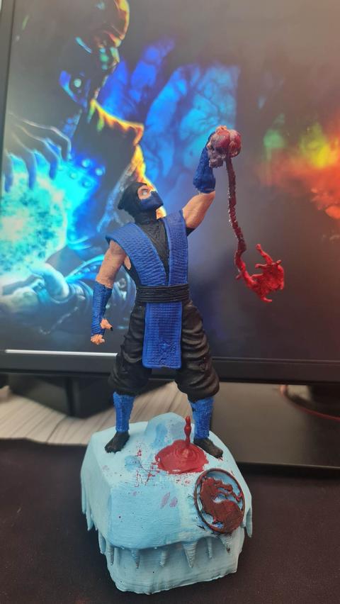 Mortal Kombat SCARPiON / SUB-ZERO Figür