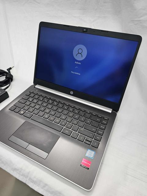 Hp i7 İşlemcili / Harici Ekran Kartlı Notebook