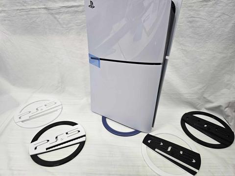 PlaySation 5 Slim Dikey Stand  Ürünler 3D Baskıdır.  PlayStation 5 Slim cihazlarınızın Dikey olara