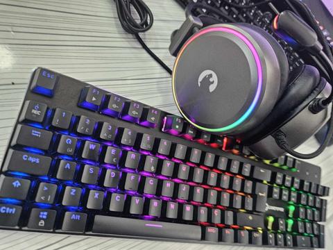 [SATILDI] GamePower Ogre RGB  Mekanik Gaming Klavye + Gamepower JIN Rainbow 7.1 Kablolu Kulaklık